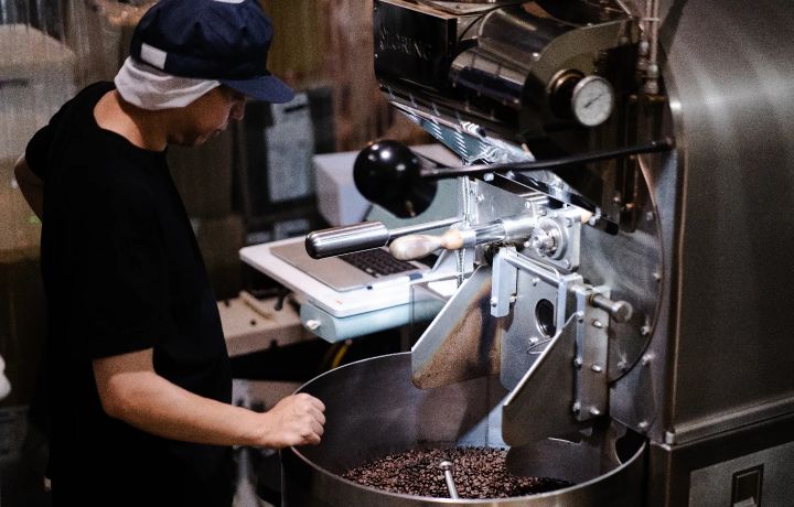 製造スタッフの画像